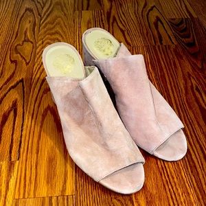 Don’t wear these shoes anymore.